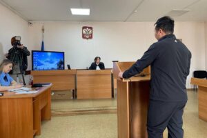 депутат Евгений Калинин