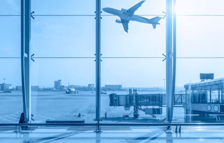 Участники ВЭФ 2026 смогут вылетать на форум по биометрии без паспорта